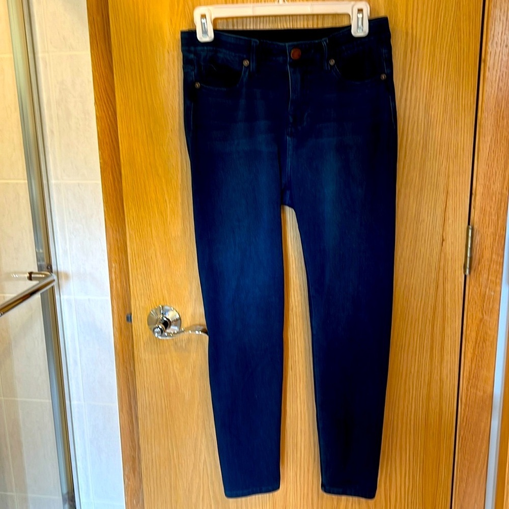 DG2 jeans EUC